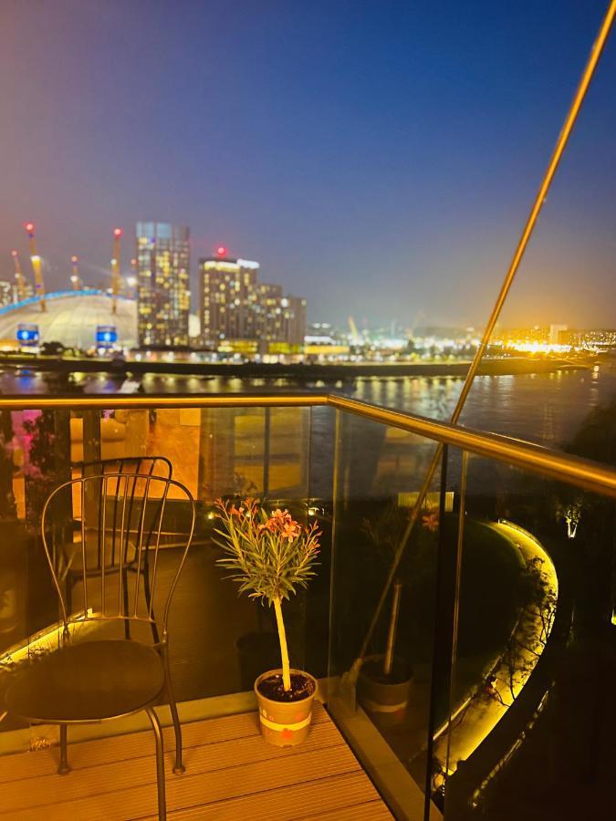 Fairmont Avenue E14 9Pq Daire Londra Dış mekan fotoğraf