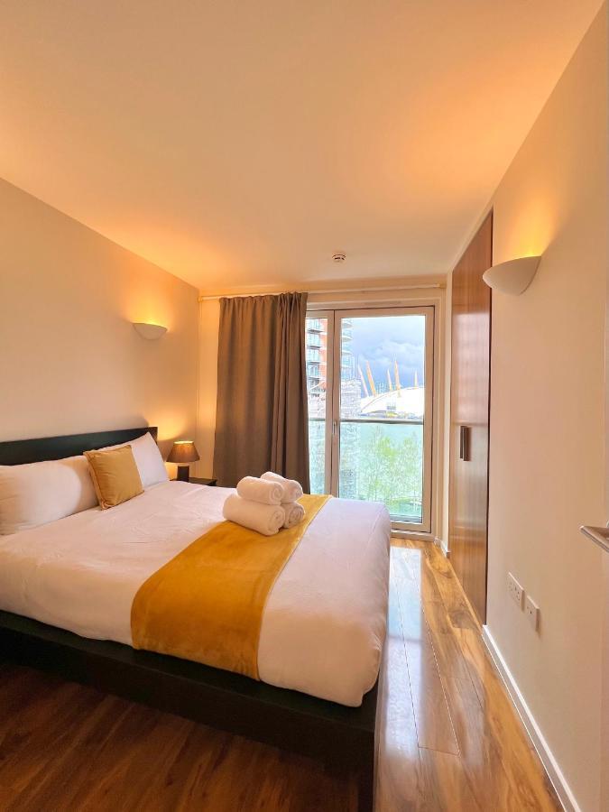 Fairmont Avenue E14 9Pq Daire Londra Dış mekan fotoğraf