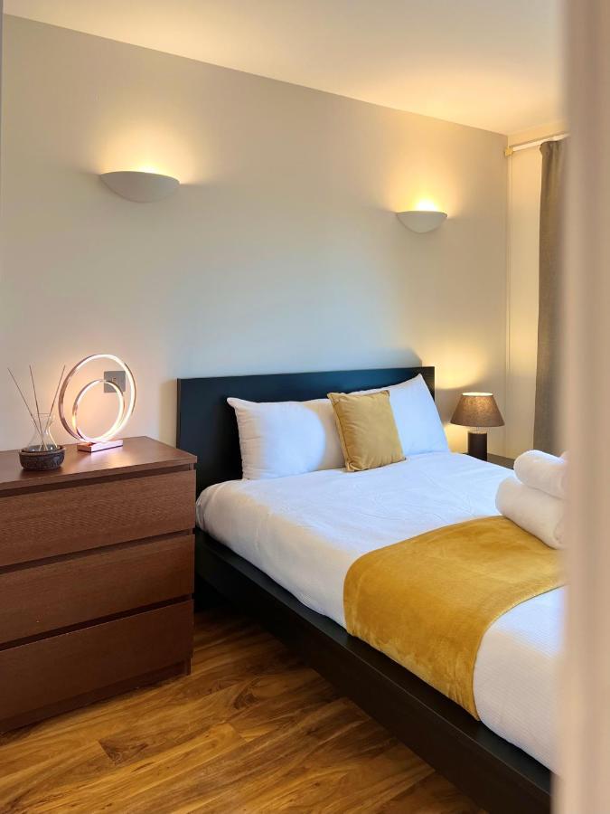 Fairmont Avenue E14 9Pq Daire Londra Dış mekan fotoğraf